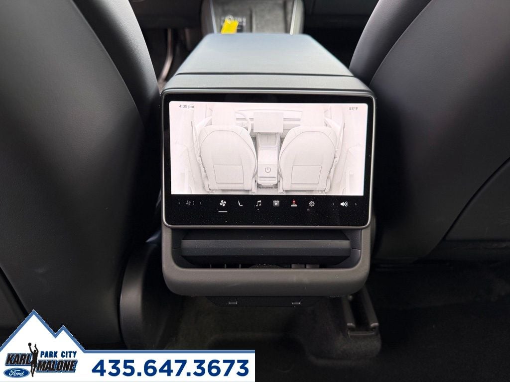 2026 Tesla Model Y Base