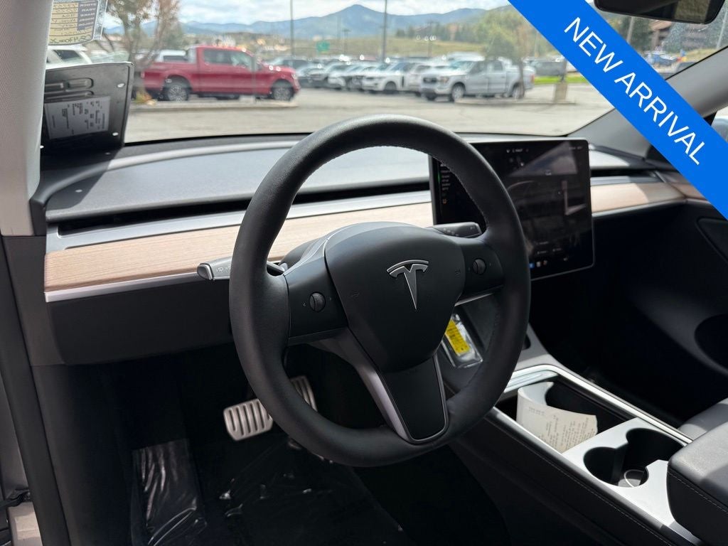 2025 Tesla Model Y Performance