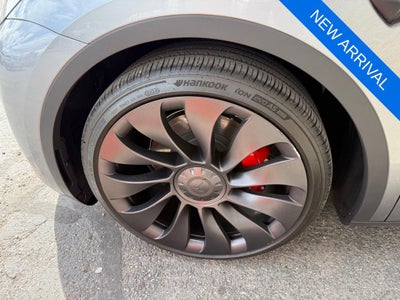 2025 Tesla Model Y Performance