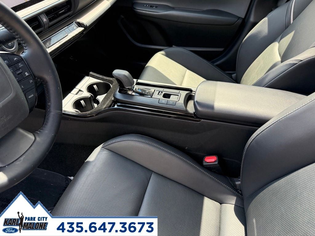 2024 Toyota Prius XLE