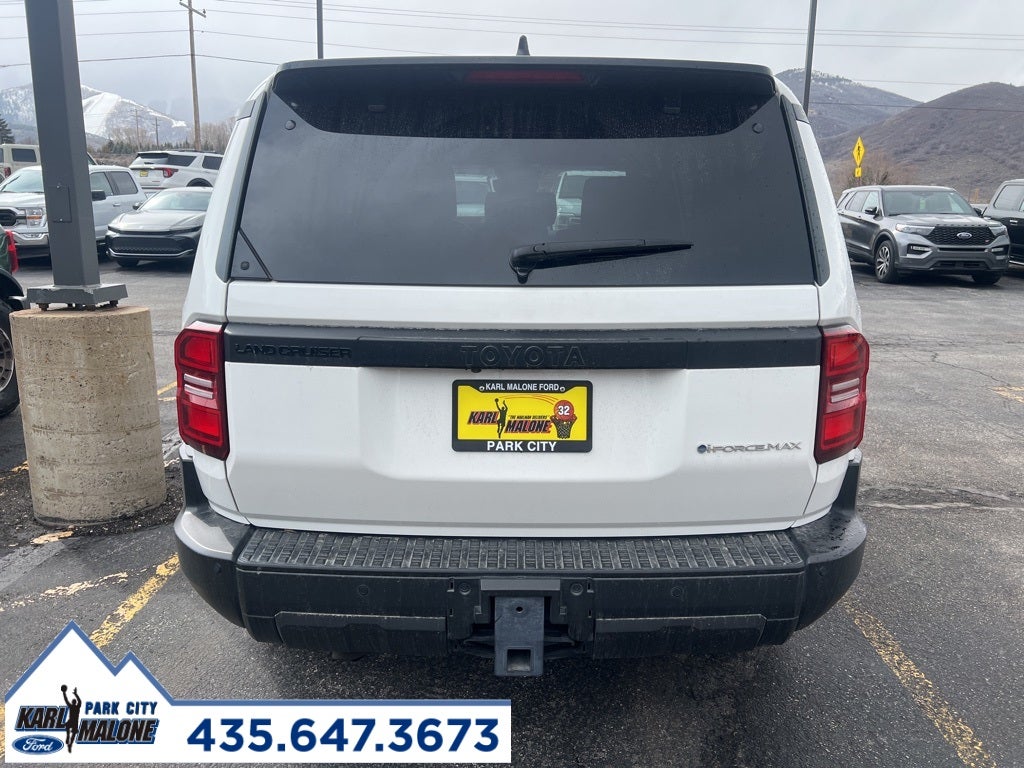 2025 Toyota Land Cruiser Base