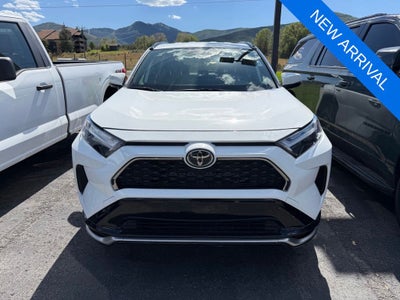 2025 Toyota RAV4 Plug-In Hybrid SE