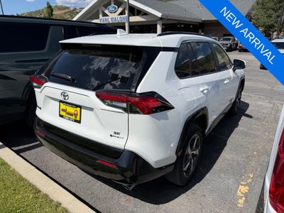2025 Toyota RAV4 Plug-In Hybrid SE