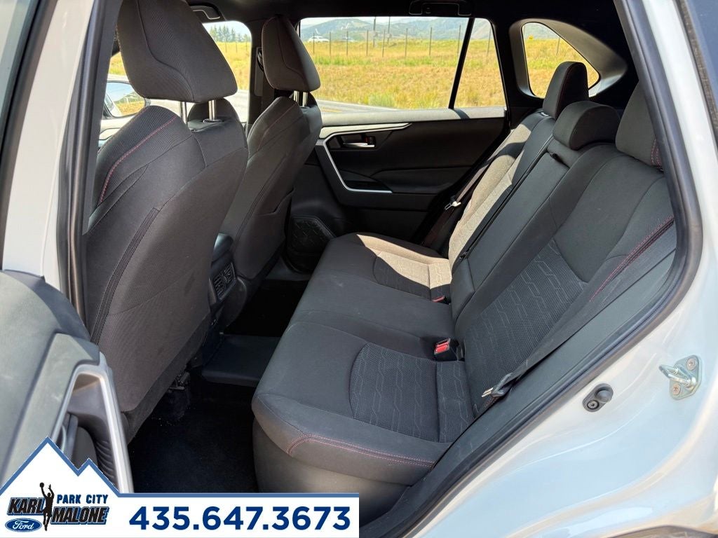 2025 Toyota RAV4 Plug-In Hybrid SE