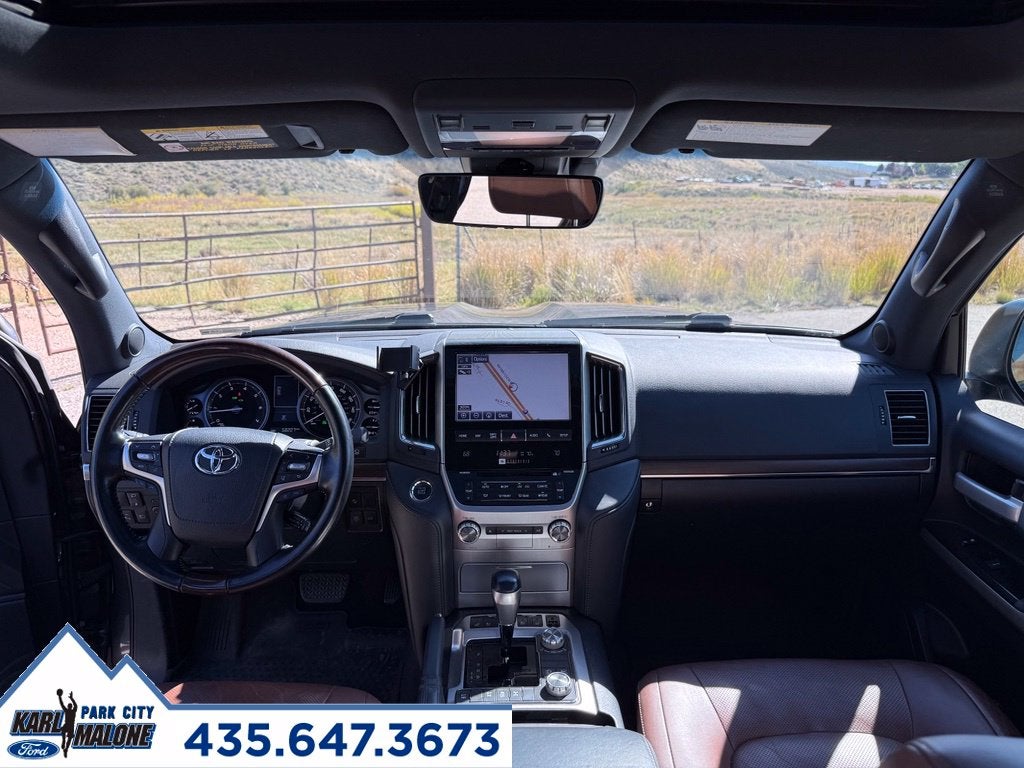 2018 Toyota Land Cruiser Base