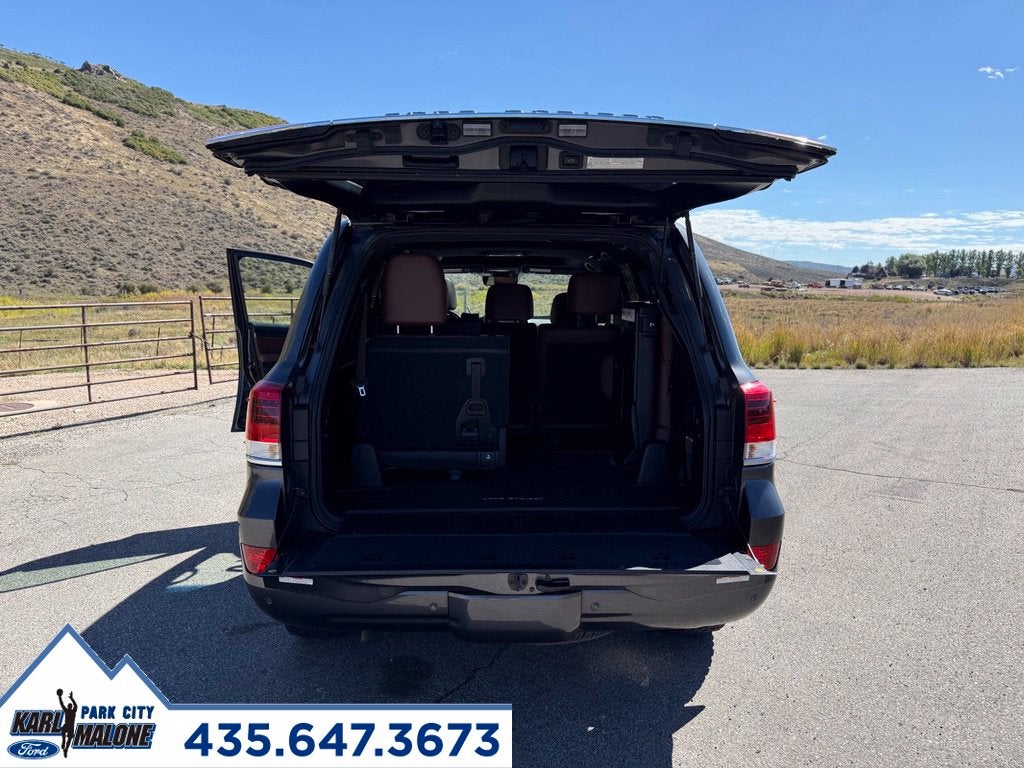 2018 Toyota Land Cruiser Base