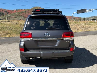 2018 Toyota Land Cruiser Base