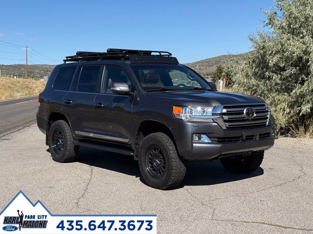 2018 Toyota Land Cruiser Base
