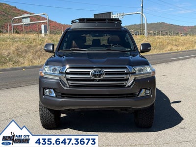2018 Toyota Land Cruiser Base