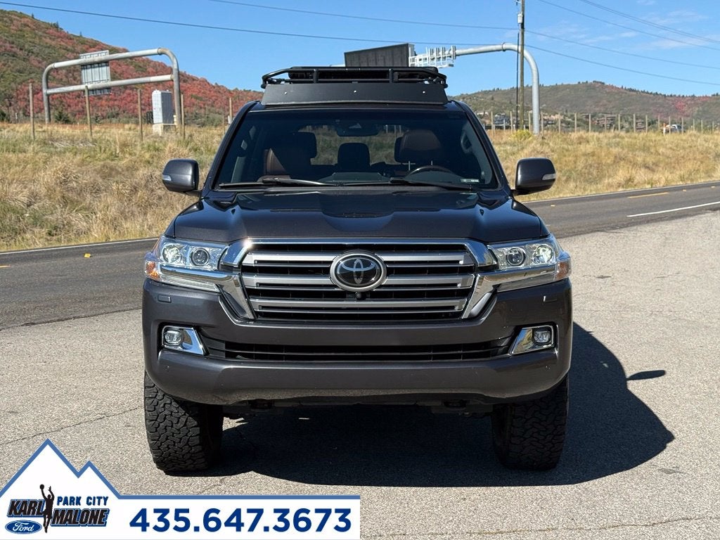 2018 Toyota Land Cruiser Base