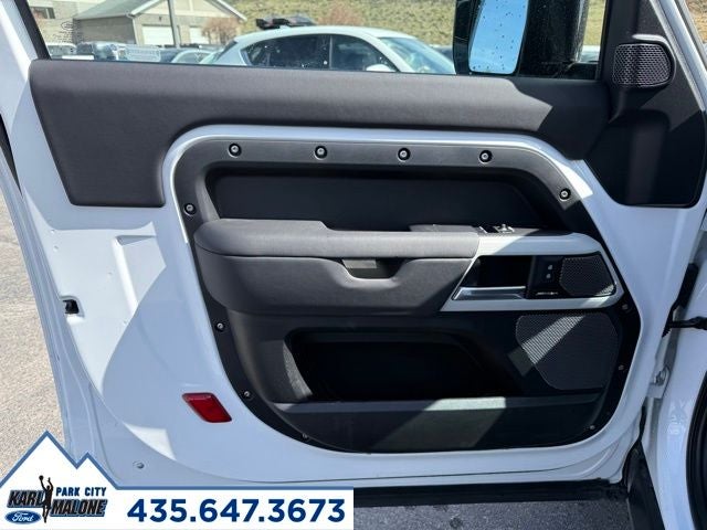 2024 Land Rover Defender 90 S