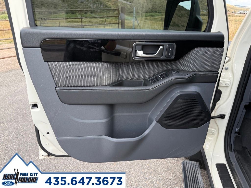 2024 INEOS Grenadier Station Wagon Fieldmaster Edition