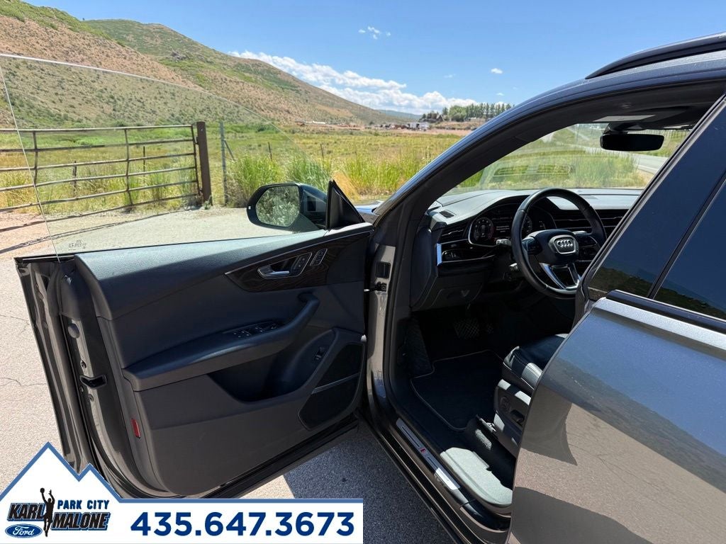 2021 Audi Q8 55 Prestige quattro