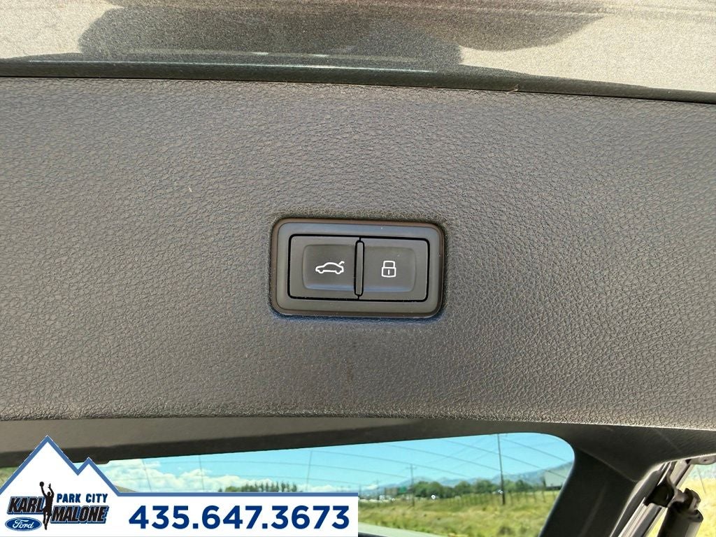 2021 Audi Q8 55 Prestige quattro