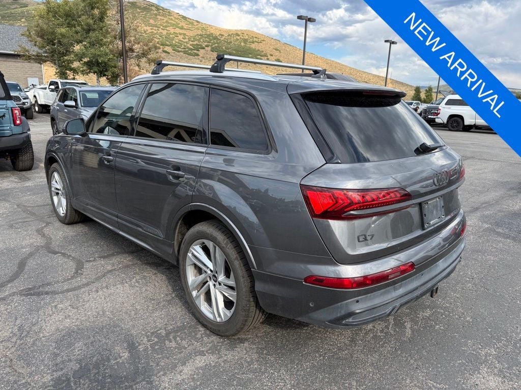 2021 Audi Q7 45 Premium Plus quattro