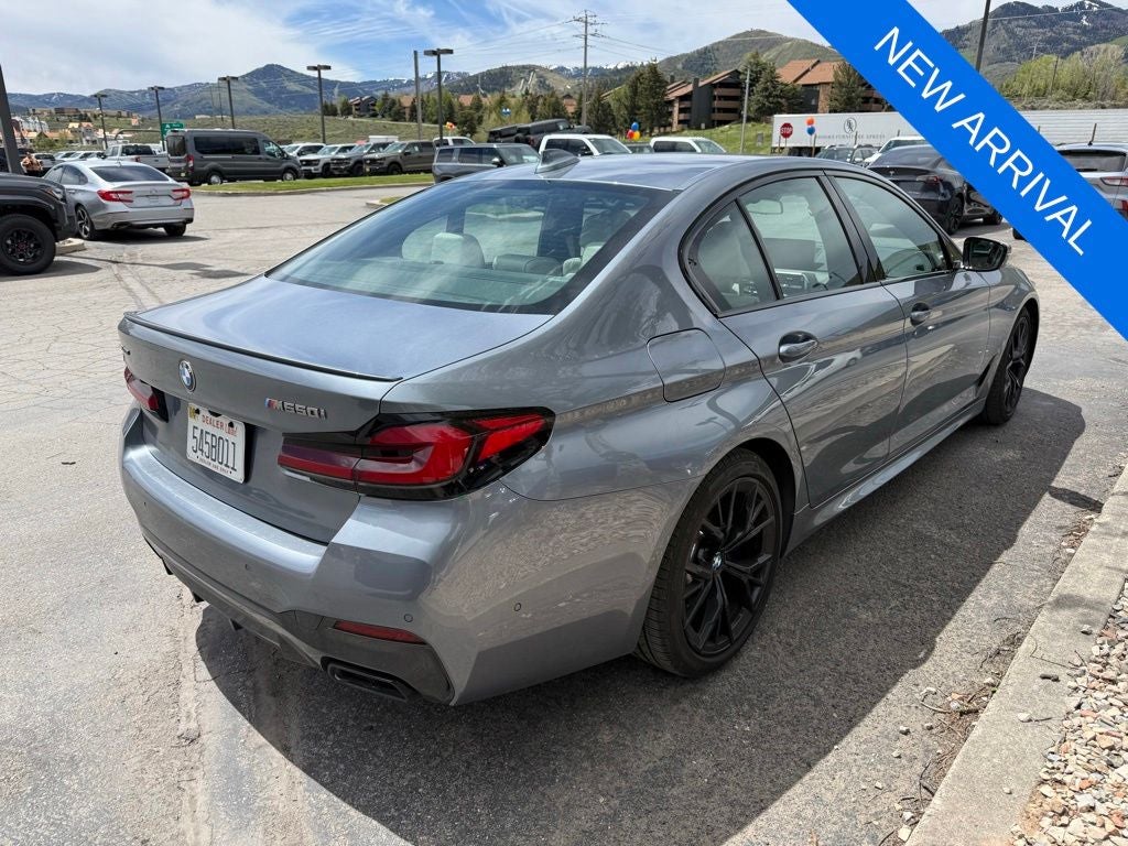 2022 BMW 5 Series M550i xDrive