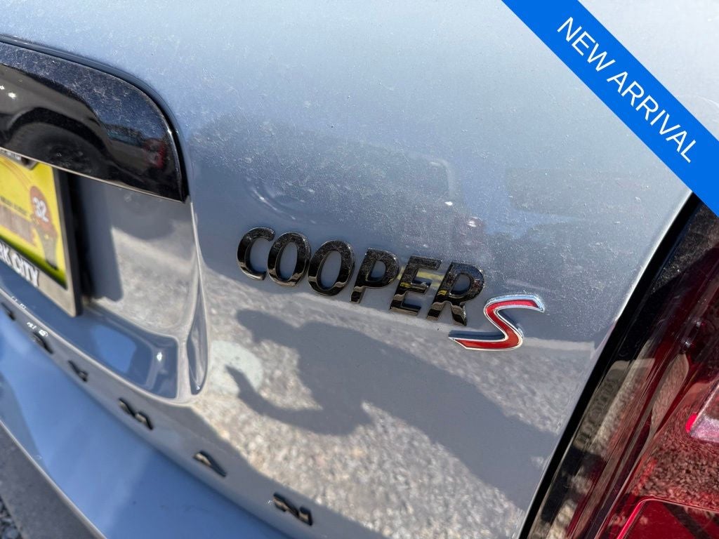 2023 MINI Cooper S Countryman Base
