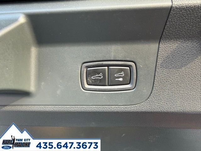 2018 Porsche Panamera 4