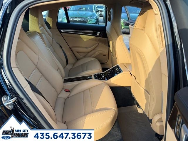 2018 Porsche Panamera 4