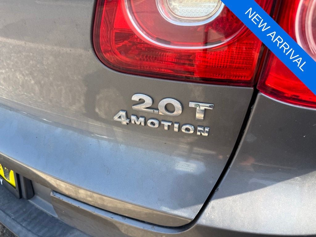 2011 Volkswagen Tiguan SEL 4Motion