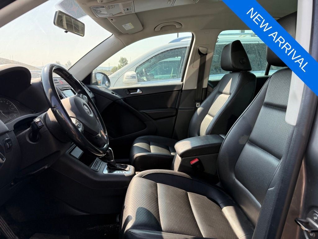 2011 Volkswagen Tiguan SEL 4Motion