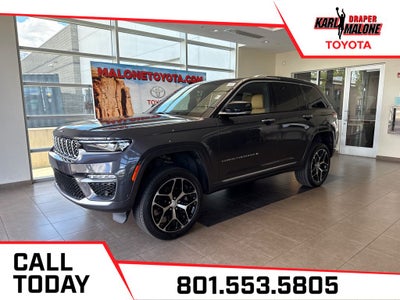 2022 Jeep Grand Cherokee Summit