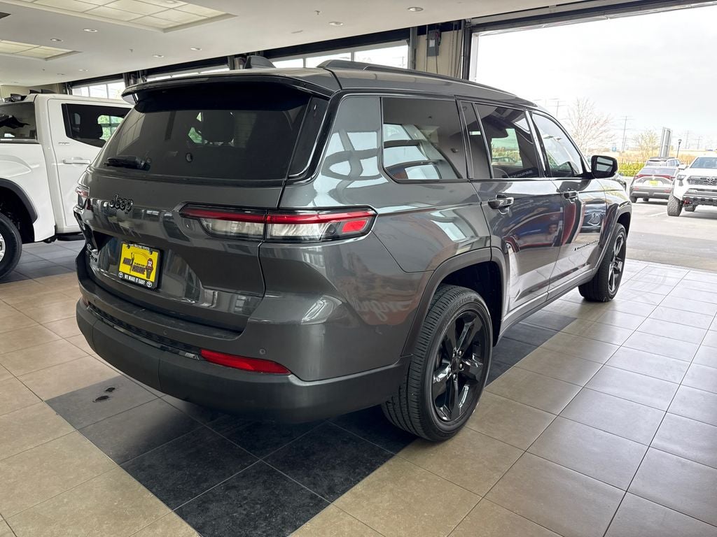 2023 Jeep Grand Cherokee L Altitude