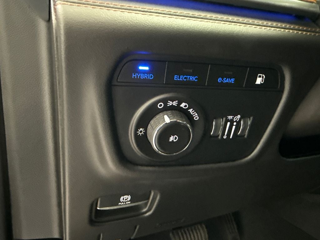 2023 Jeep Grand Cherokee Summit Reserve 4xe