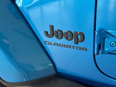 2022 Jeep Gladiator Overland