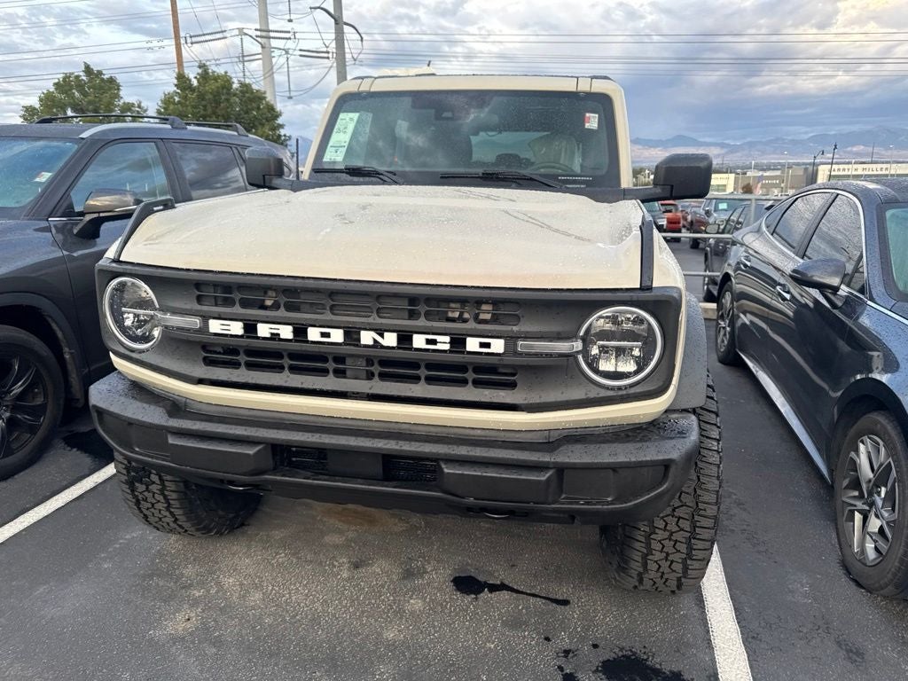 2025 Ford Bronco Base