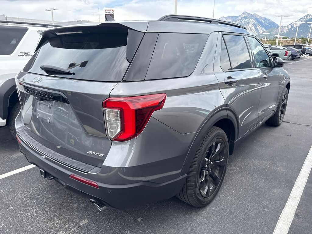 2023 Ford Explorer ST-Line