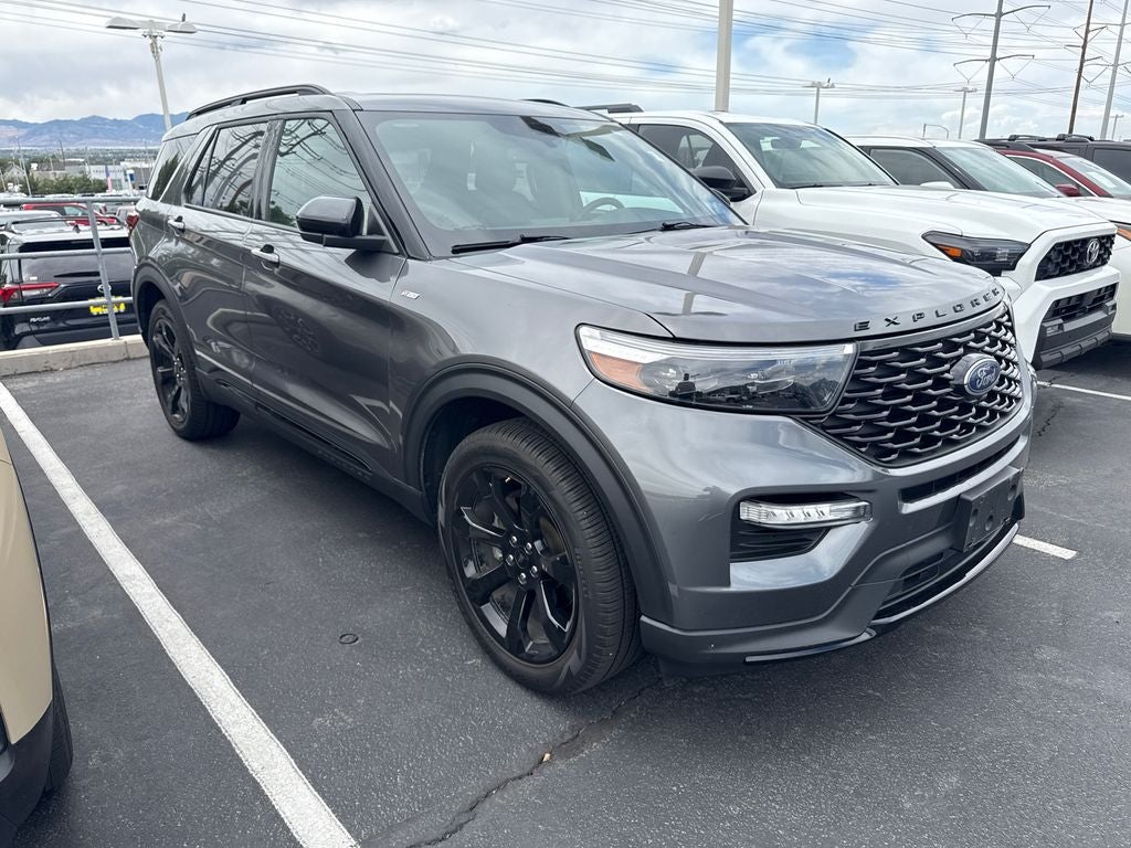2023 Ford Explorer ST-Line