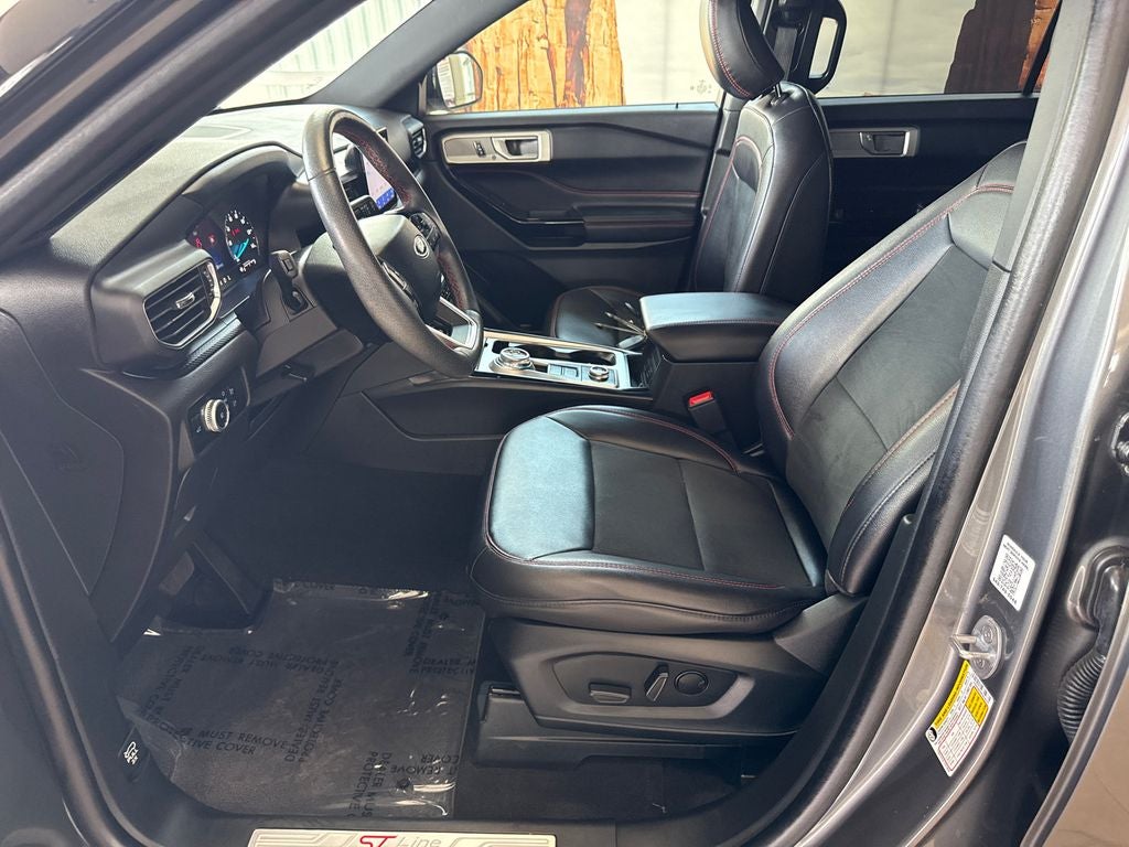2023 Ford Explorer ST-Line