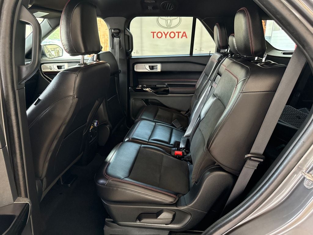 2023 Ford Explorer ST-Line