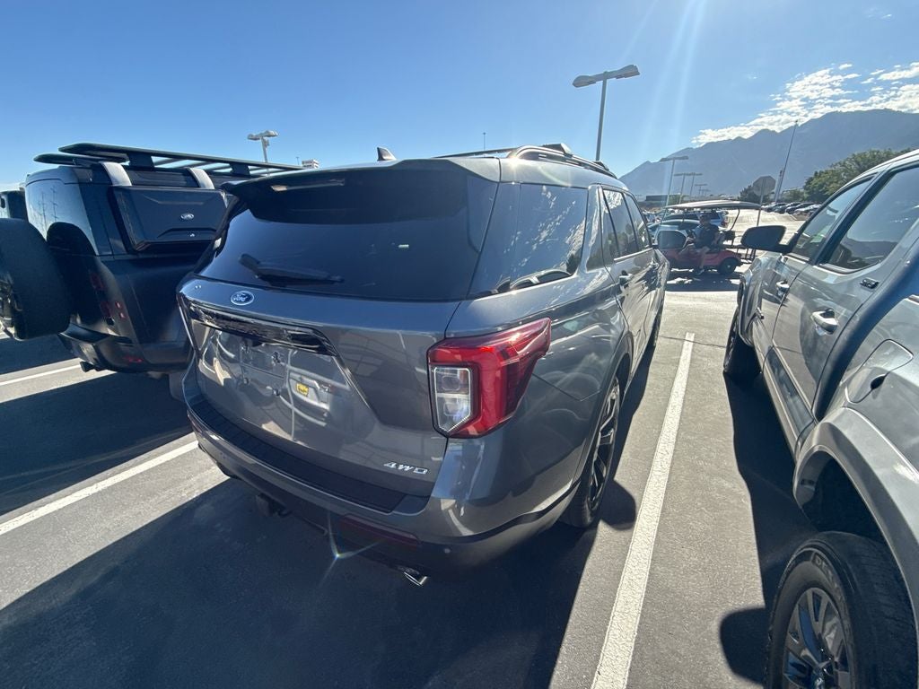 2023 Ford Explorer ST-Line