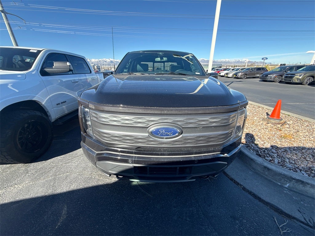 2023 Ford F-150 Lightning Lariat