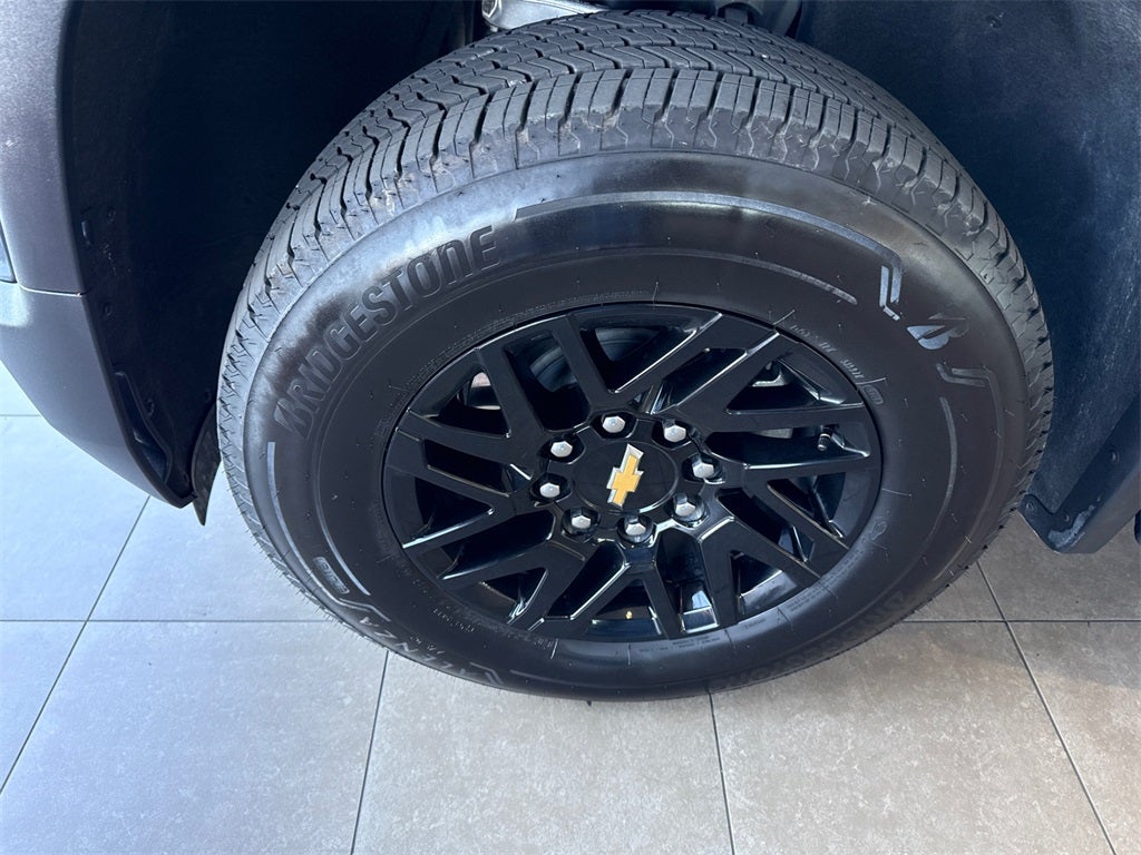 2025 Chevrolet Silverado EV LT