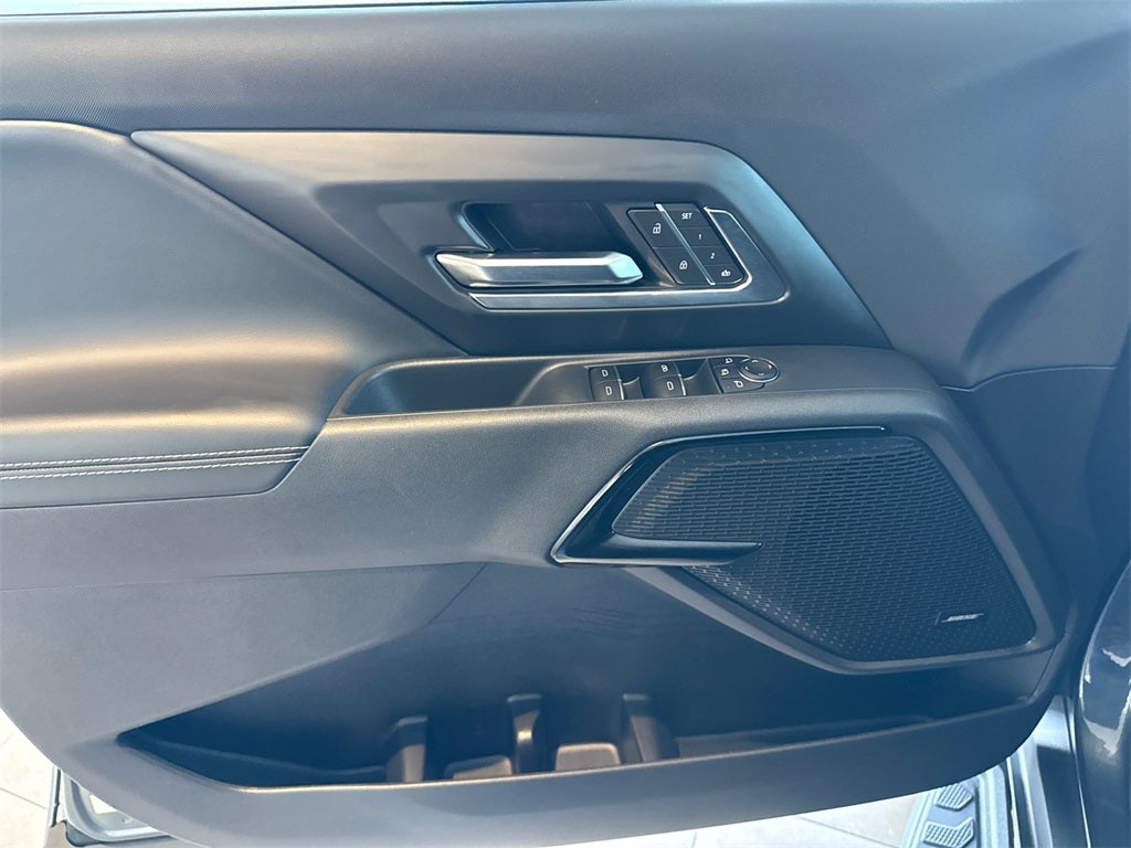 2025 Chevrolet Silverado EV LT