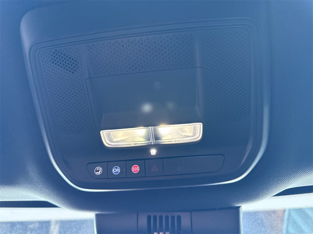 2025 Chevrolet Silverado EV LT