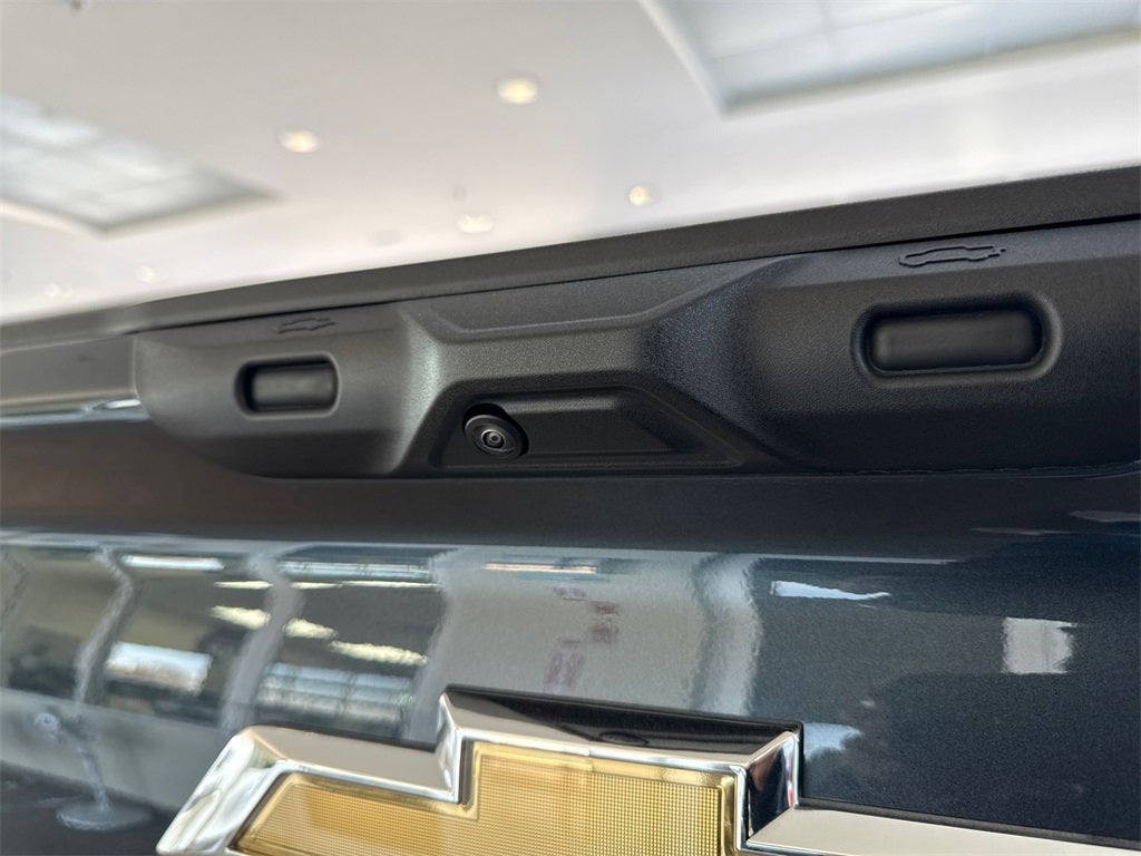 2025 Chevrolet Silverado EV LT