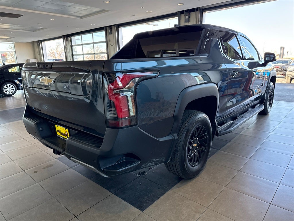 2025 Chevrolet Silverado EV LT