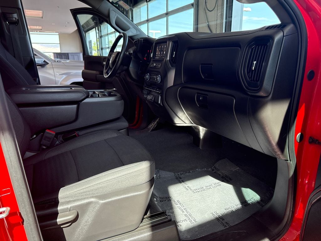2025 Chevrolet Silverado 2500HD Custom