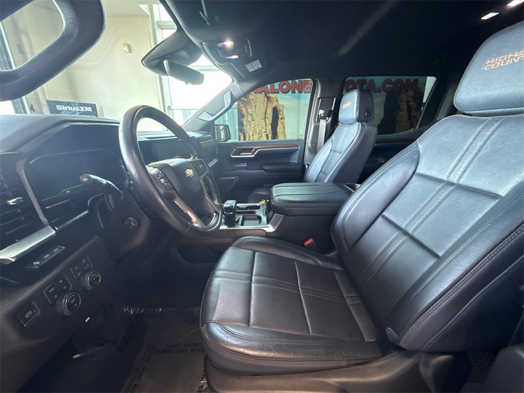 2023 Chevrolet Silverado 1500 High Country