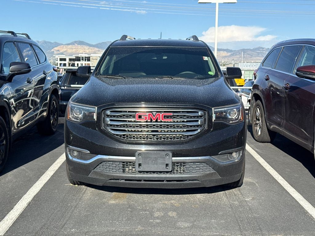 2017 GMC Acadia SLE-2
