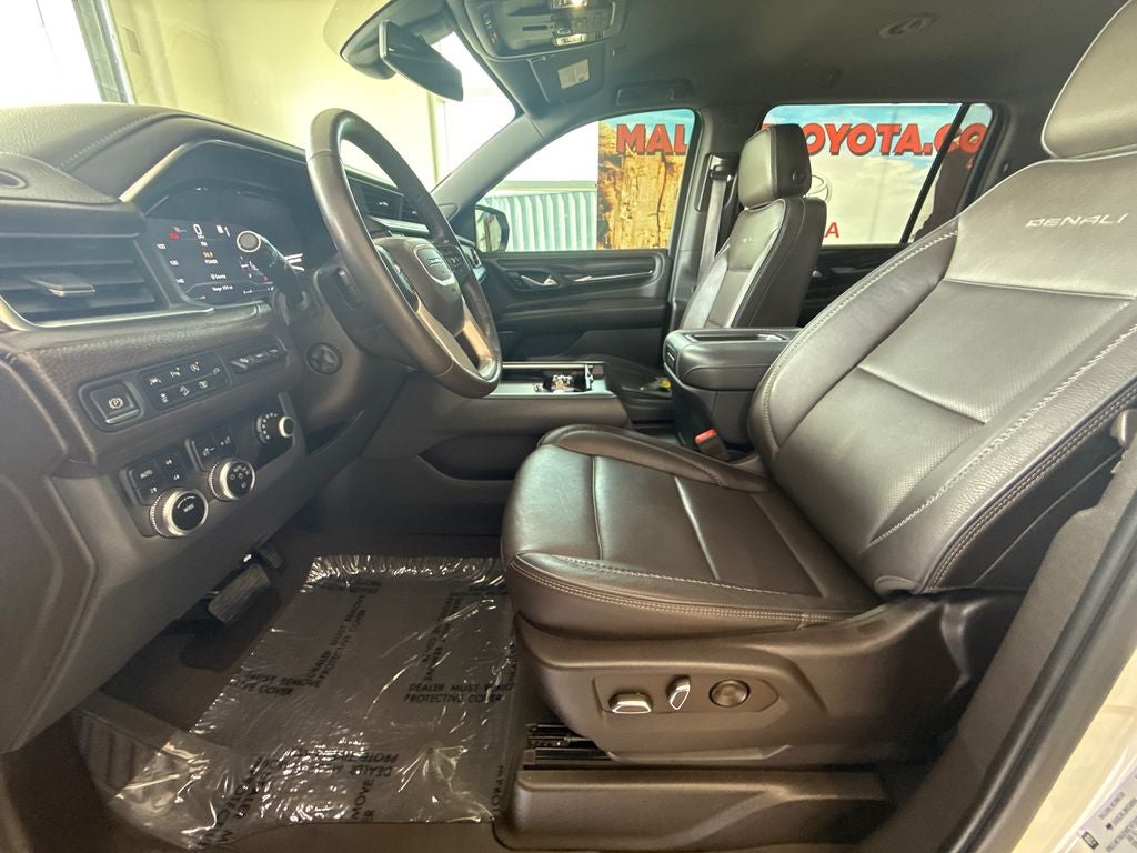 2022 GMC Yukon XL Denali