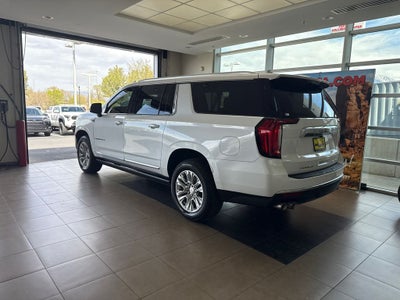 2022 GMC Yukon XL Denali