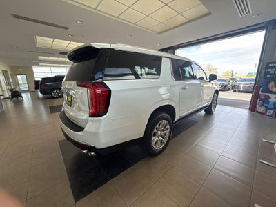2022 GMC Yukon XL Denali