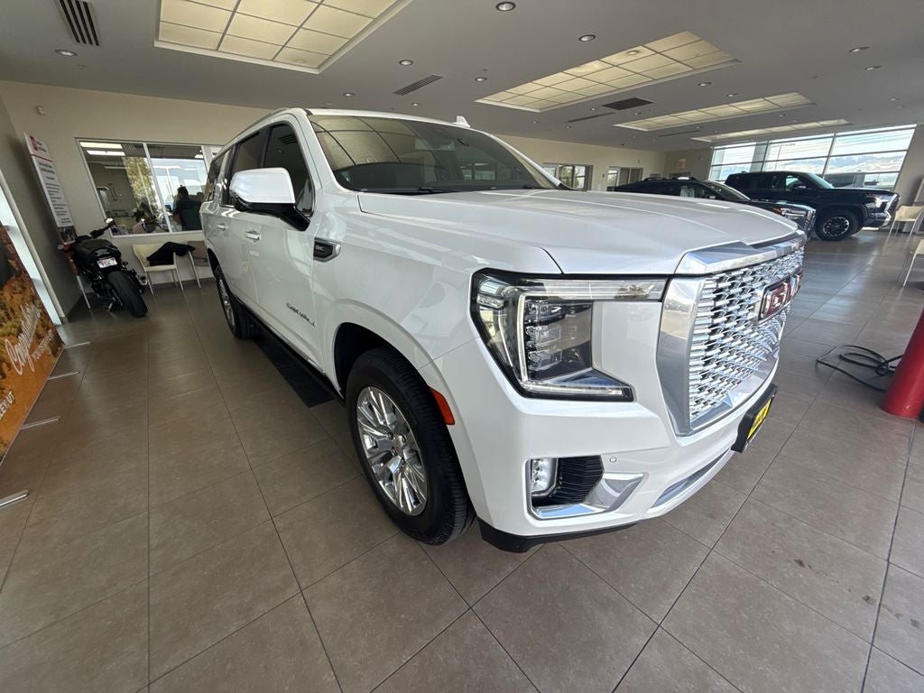 2022 GMC Yukon XL Denali