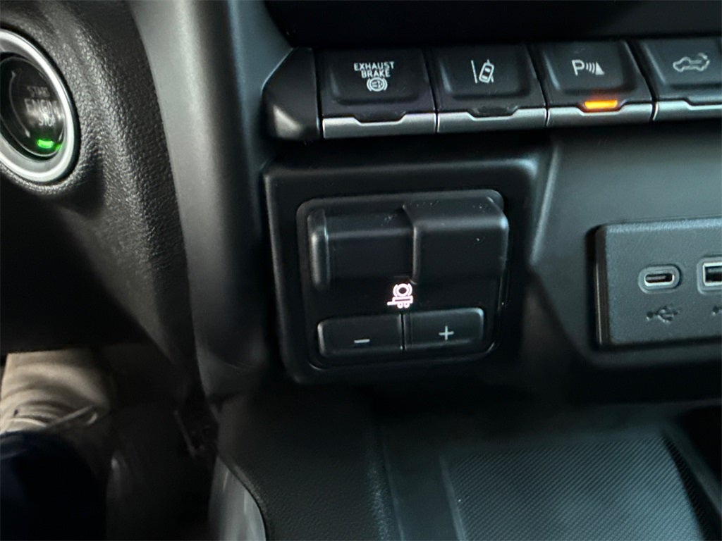 2023 GMC Sierra 3500HD Denali