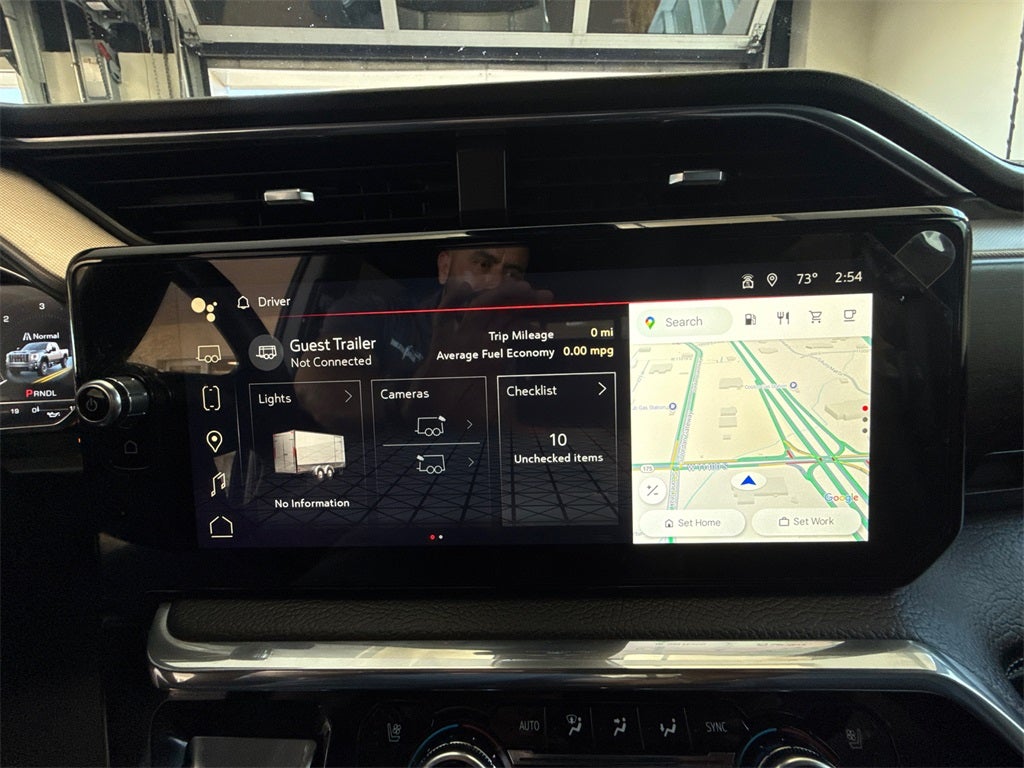 2025 GMC Sierra 3500HD Denali